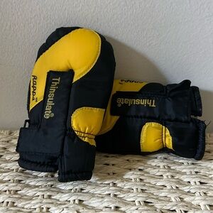 Thinsulate infant mittens